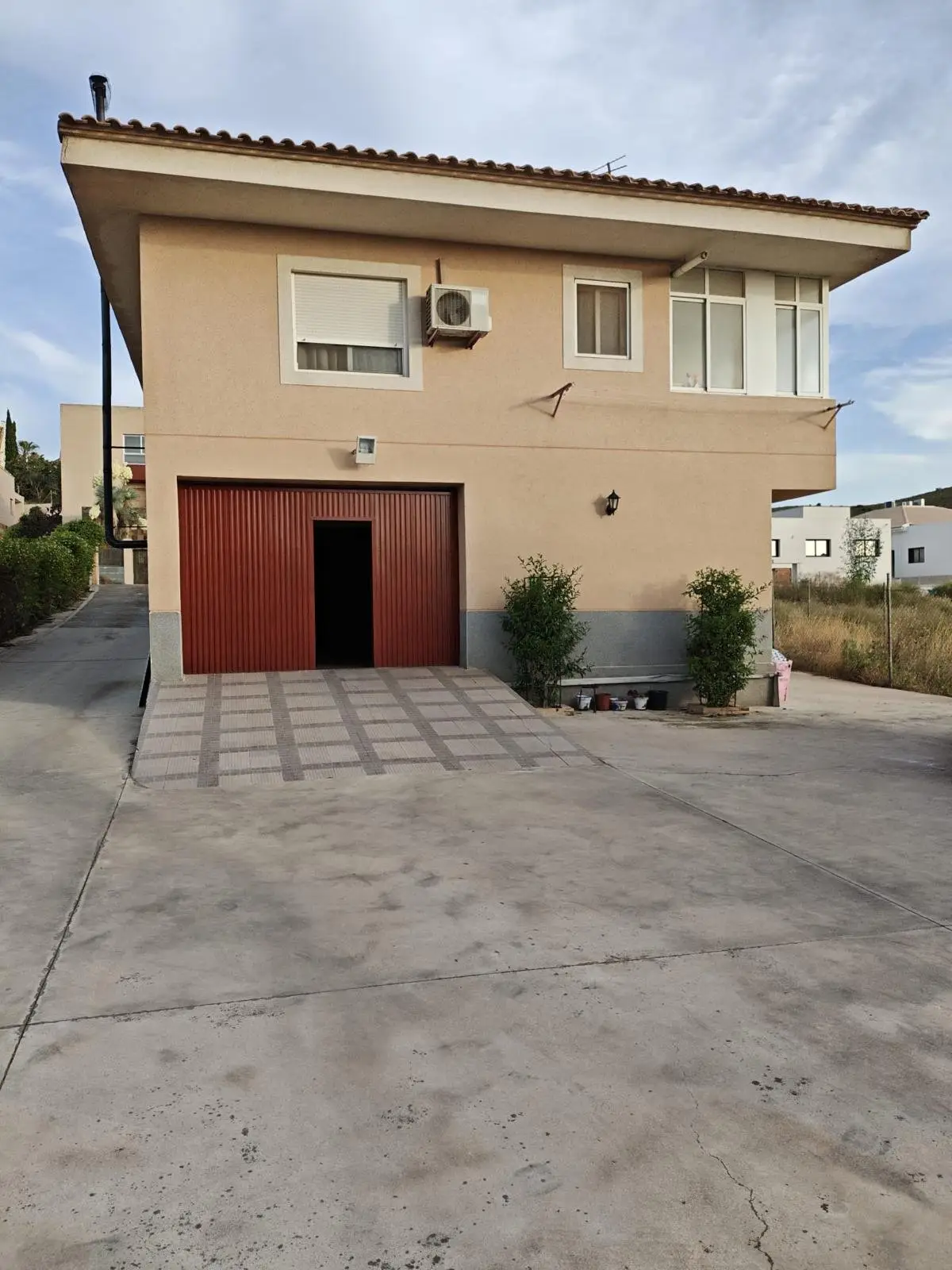 Chalet independiente con piscina en Altorreal, imagen 2